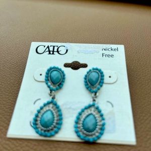 Turquoise looking earrings, no the real thing of course, nickel free, pierced